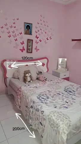 Tempat tidur anak