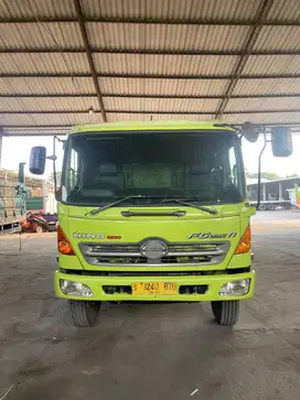 Hino Lohan Engkel FG235JP 2011 Bak Sentral