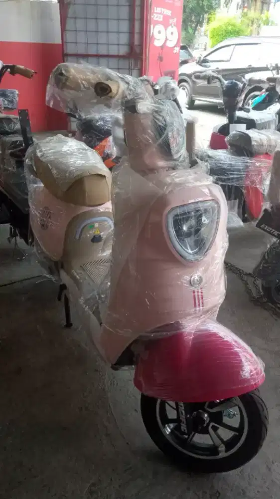 Sepeda Listrik Pacific Cameron Pro