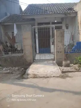 Dijual rumah asli/standar dari developer