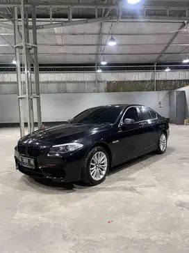 BWM 528i F10 2010 BMW 528I 2011 Black Hitam BMW 520i 2010 3.0