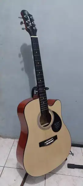 Gitar akustik jumbo new tanambesi