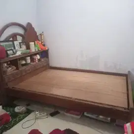 Jual Cepat! Tempat Tidur Jati (+Bonus)