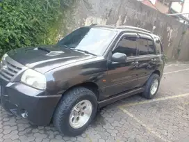 Suzuki Escudo 2005 Bensin