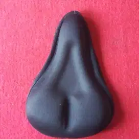 ALAS SEDEL SEPEDA GUNUNG