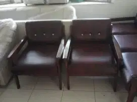 Tukang service sofa melayani ganti kulit&bahan kain