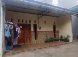 Rumah 65 Mojosongo solo