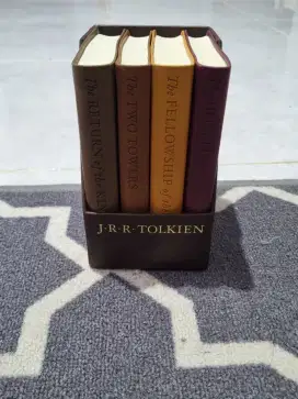 Novel The Hobbit & The Lord of the Rings [Leather-bound Box Set]