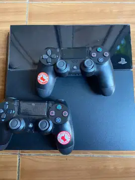 PS 4 Fat, 1TB, 2 stick