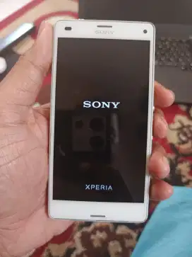 Sony Xperia Z3 COMPACT murmer