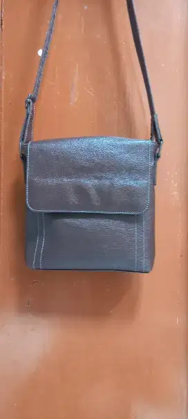 Jual tas selempang kulit