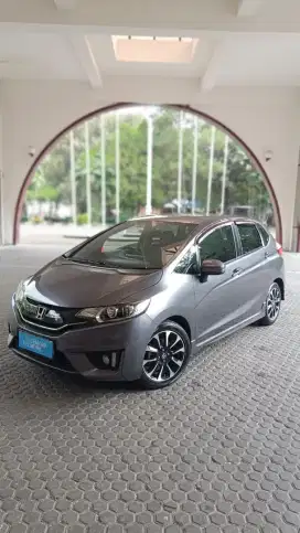 HONDA JAZZ RS AT 2016