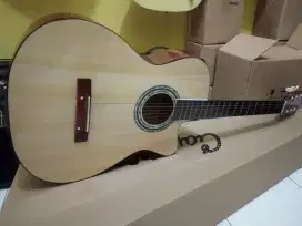 Gitar akustik ymahaa New natural