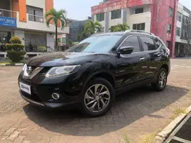 DP Rendah - Nissan Xtrail 2.5 Bensin-AT 2018 Hitam (6DY)