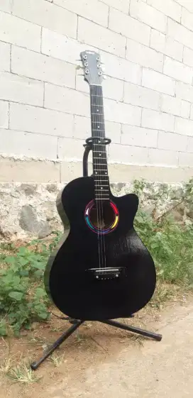 Gitar akustik ymahaa new black