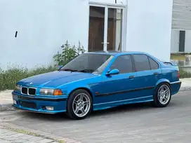 Dijual BMW E36 330i bisa TT moge atau Harley