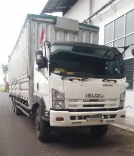 Isuzu Giga FVM 285PS tahun 2014 Wingbox