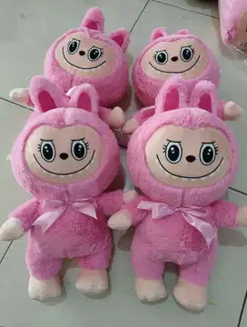 boneka Labubu Viral Terlaris