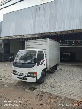 Truck BOX Isuzu Elf NHR55 100ps 2010