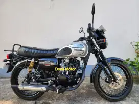 Kawasaki W175 Caffe , TH 2023 Pmk 2024