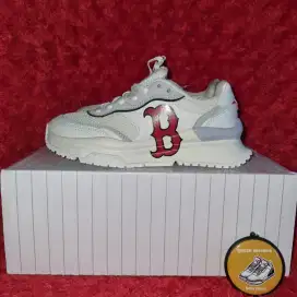 Mlb chunky runner B boston sepatu penambah tinggi badan