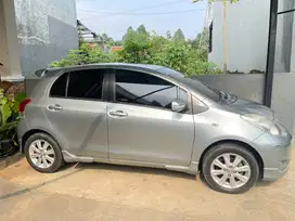 Toyota Yaris Bakpao Bapao 2010 Bensin Silver