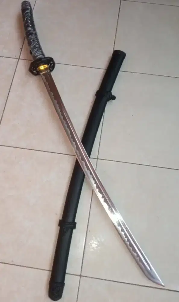 Alat Beladiri Katana Shinguto Komandan Jepang