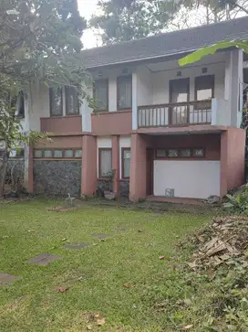 Rumah bisa jd villa di sersan bajuri kota bandung utara