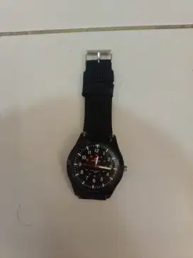 jam tangan pria swiss army