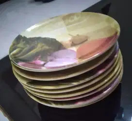 Piring kecil / Lepek Melamin asli uk.14,5 cm. Lokasi Rungkut