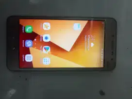 Samsung j2 prime 4g  ram 1/8