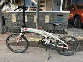 Dijual sepeda lipat merk Tern verge N8