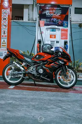 Kawasaki Ninja RR