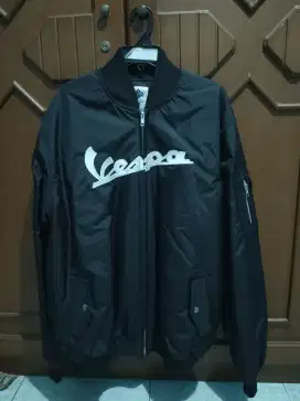 Jaket Vespa Baru