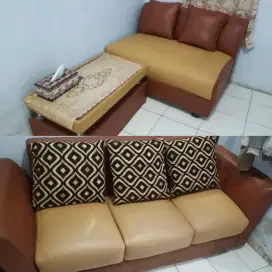 Meja Kursi Sofa Bekas Rasa Baru Masih Empuk Warna Favorit Berbonus