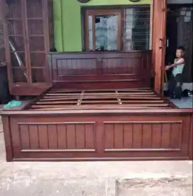 Dipan minimalis kayu jati