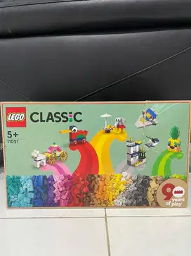 [Original] Lego Classic 11021 90 Years of Play Set/ Mainan Lego