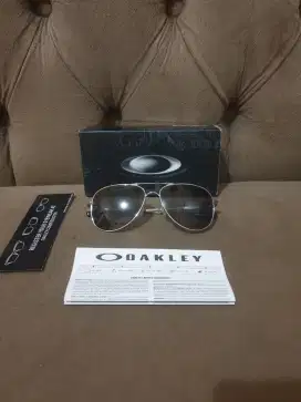 Mulus .authentic kacamata .sunglasses oakley