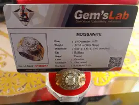 Moissanite + memo