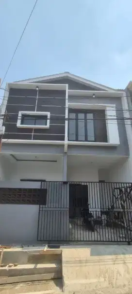 Rumah Baru 2 Lantai Siap Huni Di Perumahan Permata Depok