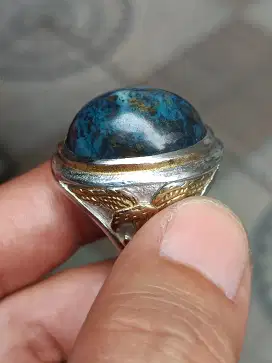 Batu bacan Doko elektrik kembang 28*20*13 mm ring titanium