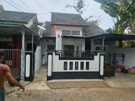 Rumah disewakan