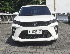 New Xenia R 2023 MT