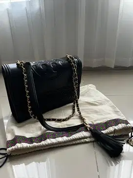 TAS Tori Burch Fleming Black