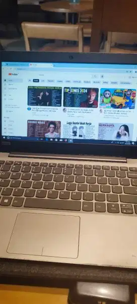 Lenovo IdeaPad 120S