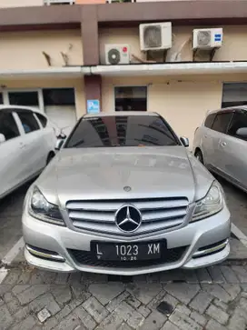 Mercedes-Benz C200 2014 Bensin