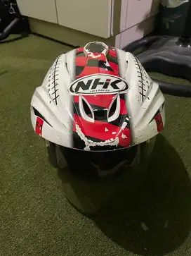 NHK Helmets - Putih