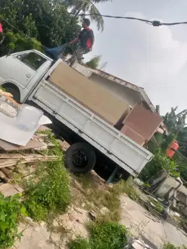 Jasa sewa mobil engkel cde bak , jasa angkut pindahan rumah