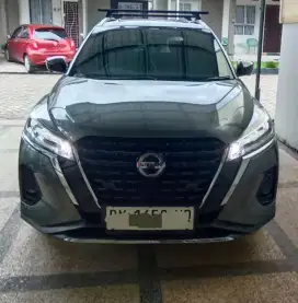 Nissan Kicks hybrid