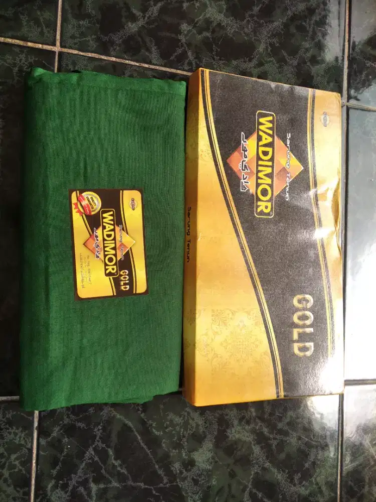 sarung wadimor warna hijau